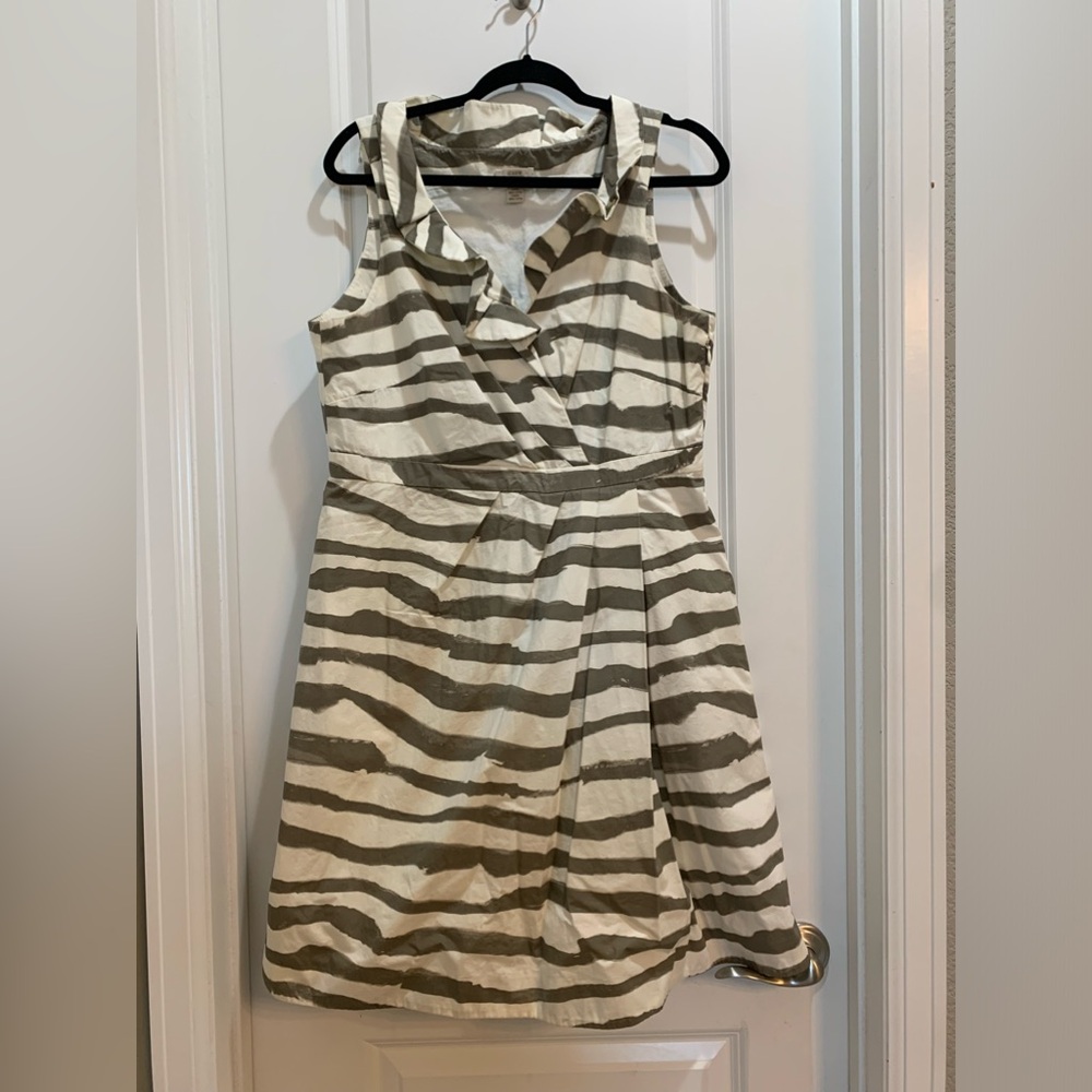 J. Crew Beige Animal Print Sleeveless Dress Sz 14 Armpit To Armpit 20” Length38”
